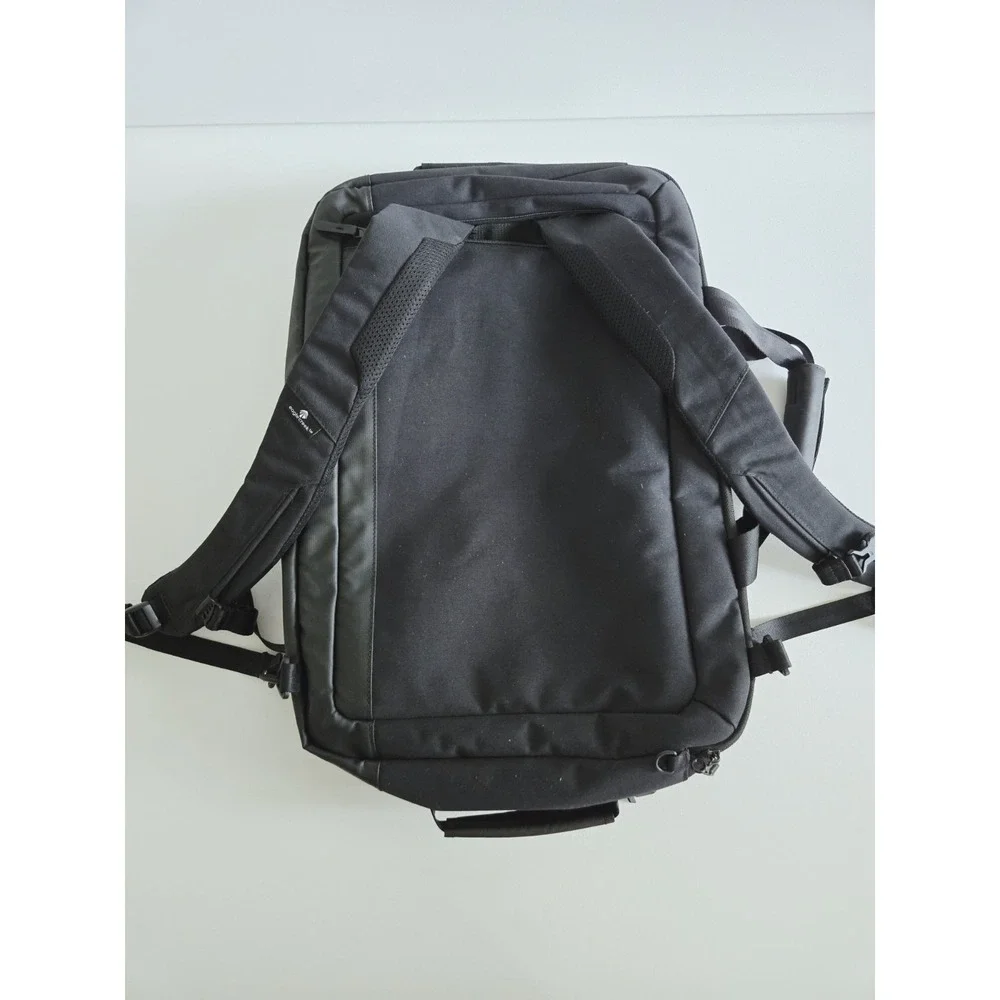 Eagle Creek Converge Weekend Bag Convertible Backpack Black Carry On Bag
